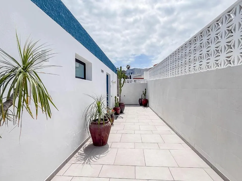 Edem piscina climatizada Playa del Hombre Telde