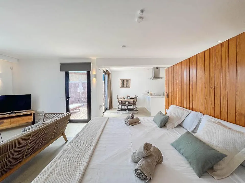 Apartamento Edem piscina climatizada Playa del Hombre
