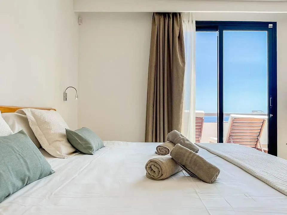Apartamento Edem piscina climatizada Playa del Hombre