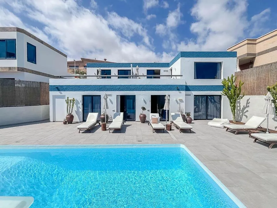 Edem piscina climatizada Playa del Hombre 0*, Telde España