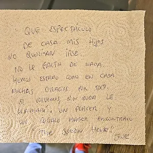 https://the-queen-house.es-andalucia.com