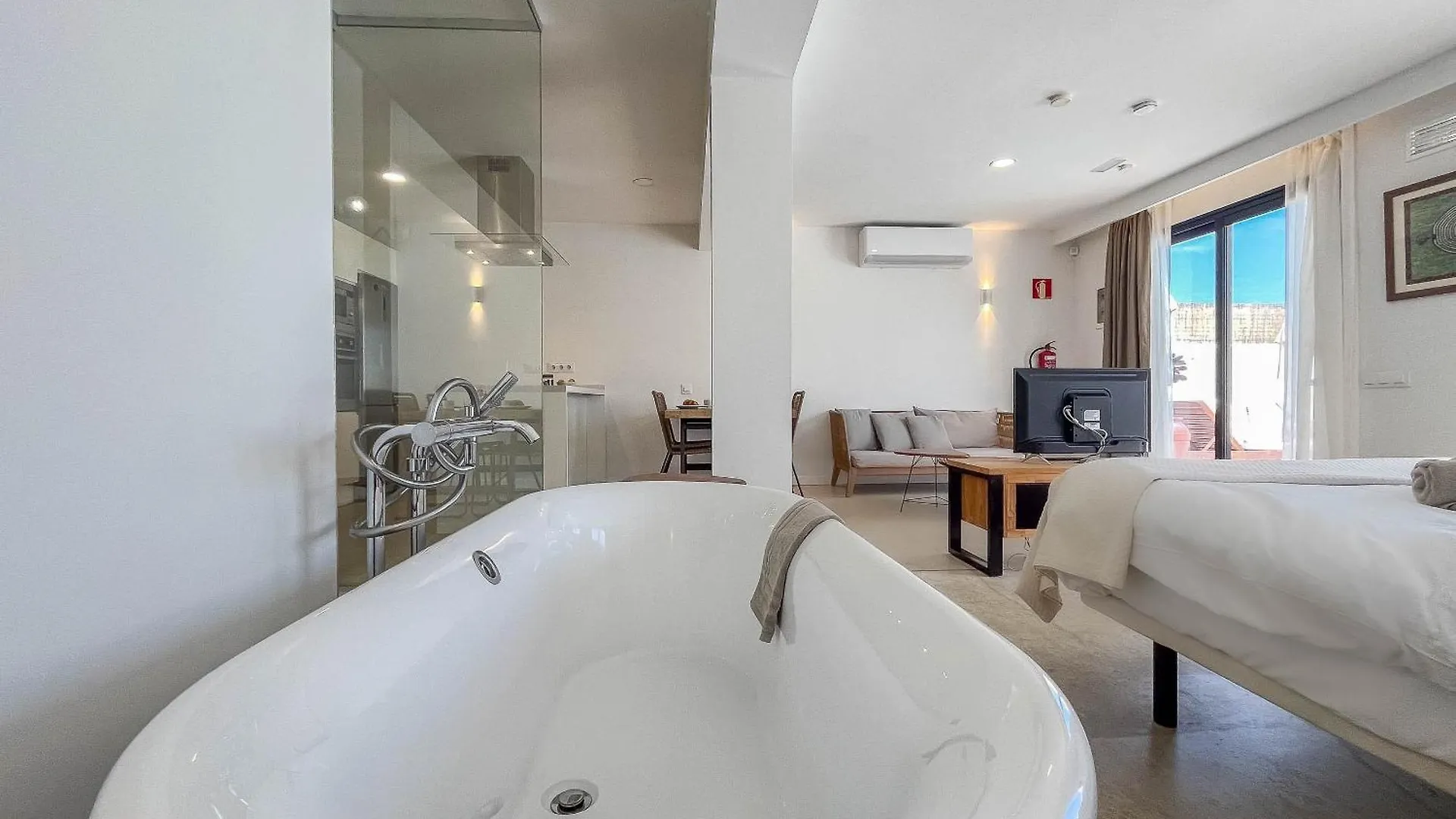 Casa Edem Playa Del Hombre Con Piscina Y Solarium 0*, Telde Spain